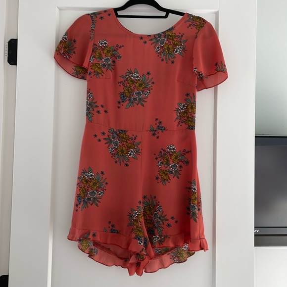 Floral romper - Picture 1 of 5